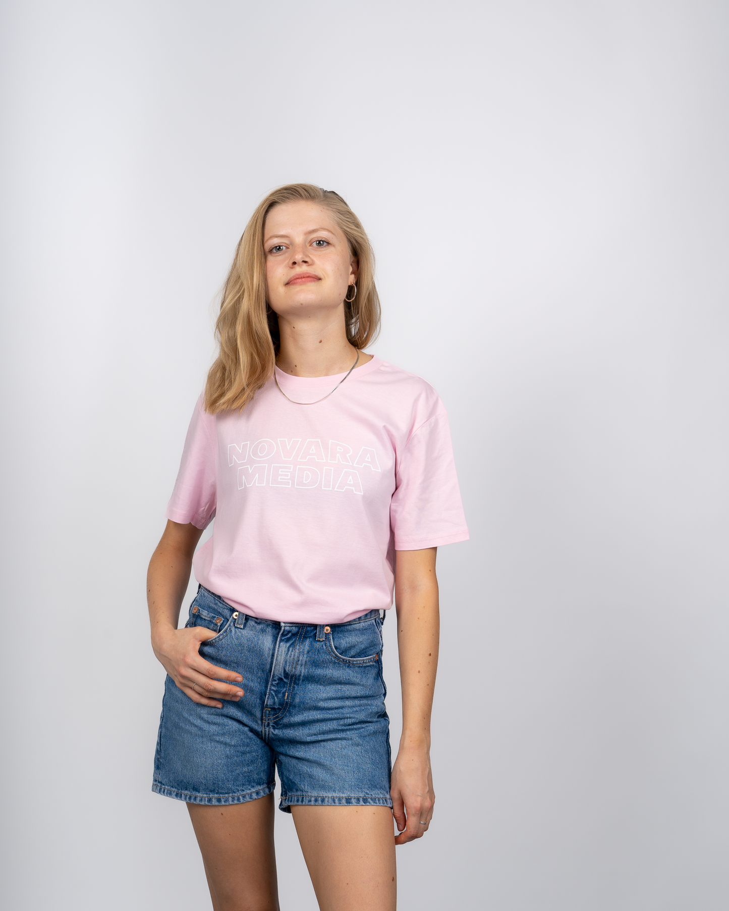 Novara Media Short Sleeve Pink